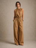 Zenaide | Mono Camel con Escote Alto Anudado y Pierna Ancha