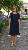 Julia – Vestido Elegante y Fluido con Volantes
